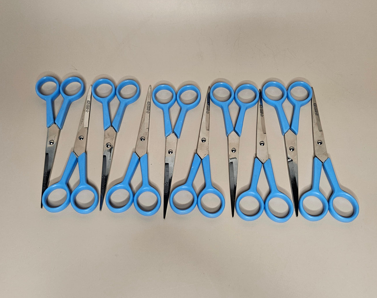 School scissors 5" medium point (middle school)