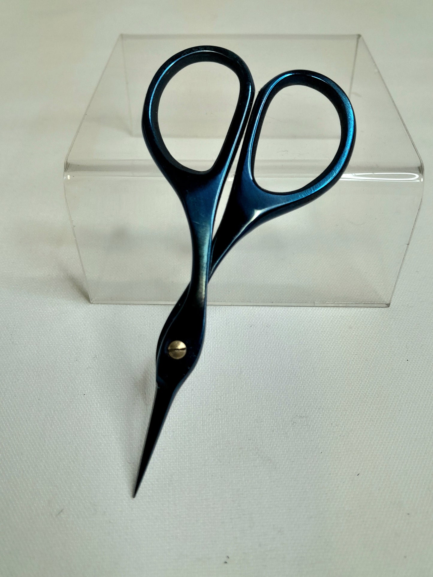 Titanium needlepoint scissors 3.75"