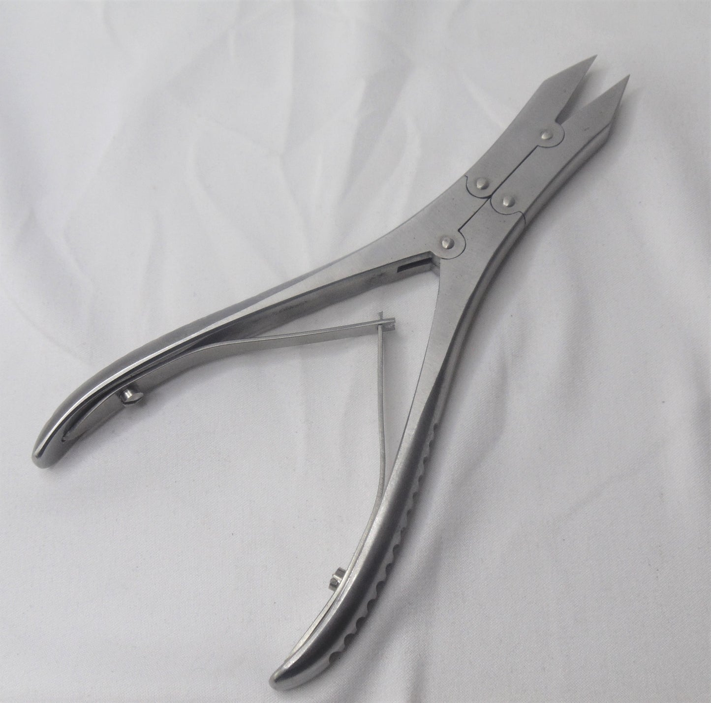 Double Action Cutter 6"