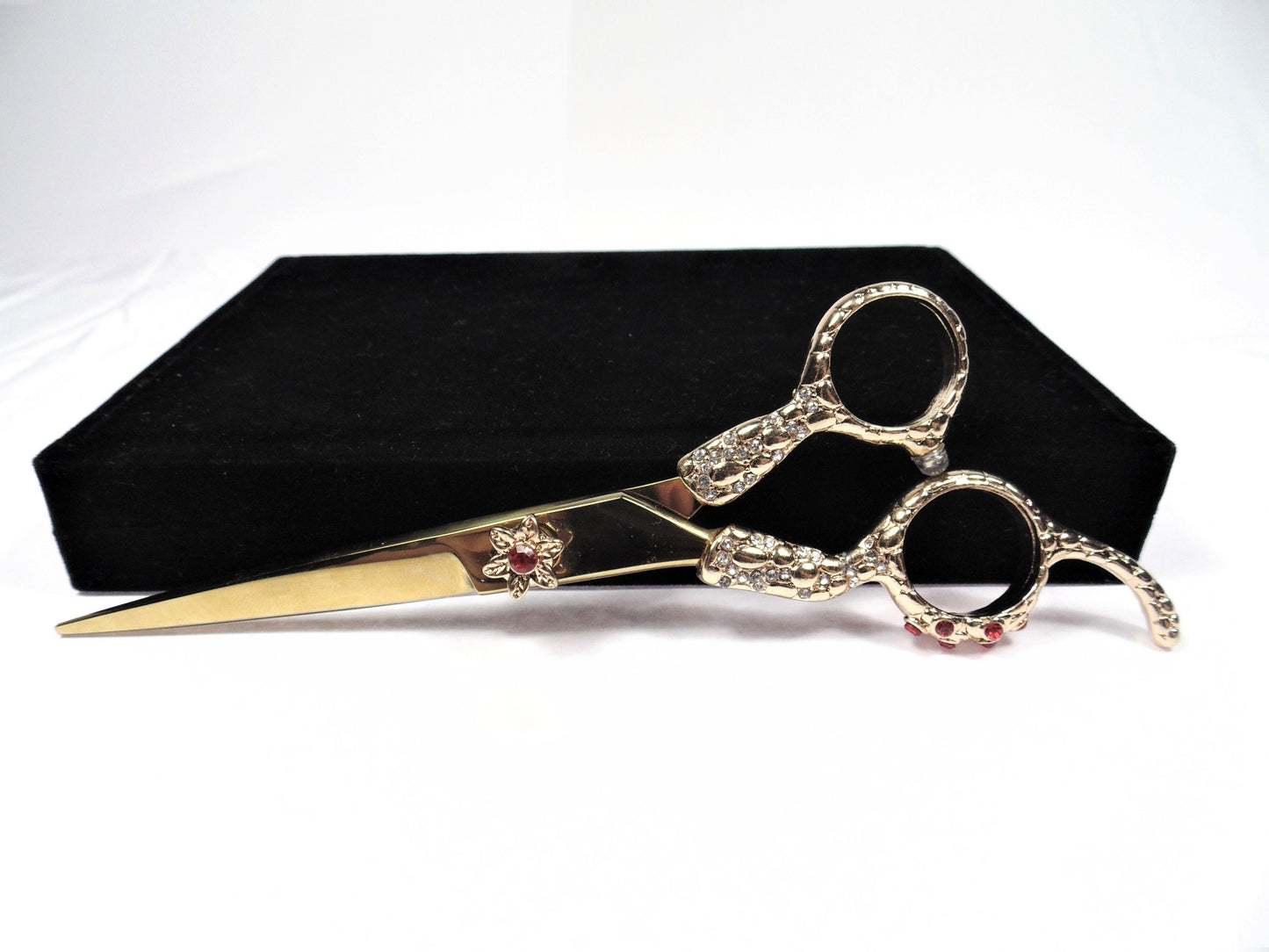 Professional hair dressing shear 6.25" (Mystical series - GOLD)