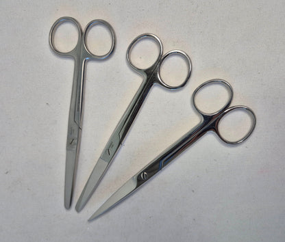 Surgical Scissors Sharp / Blunt Straight 5.5"