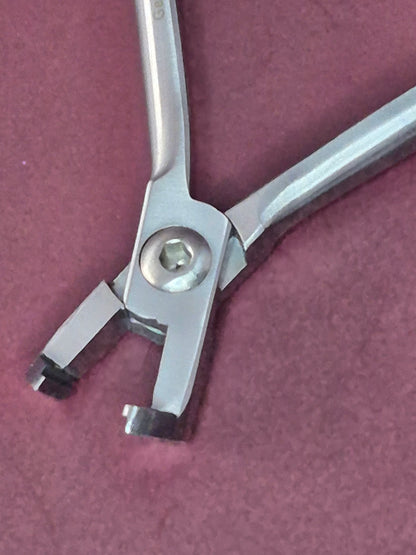 Micro Distal End Cutter with Safety Hold (T/C)