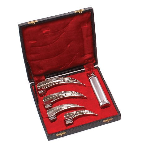 Laryngoscope Set of 5: Macintosh 1-4 & Medium Handle, Hard Case - Felt Interior