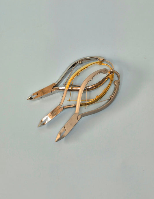 Acrylic Nippers 4" (3 options)