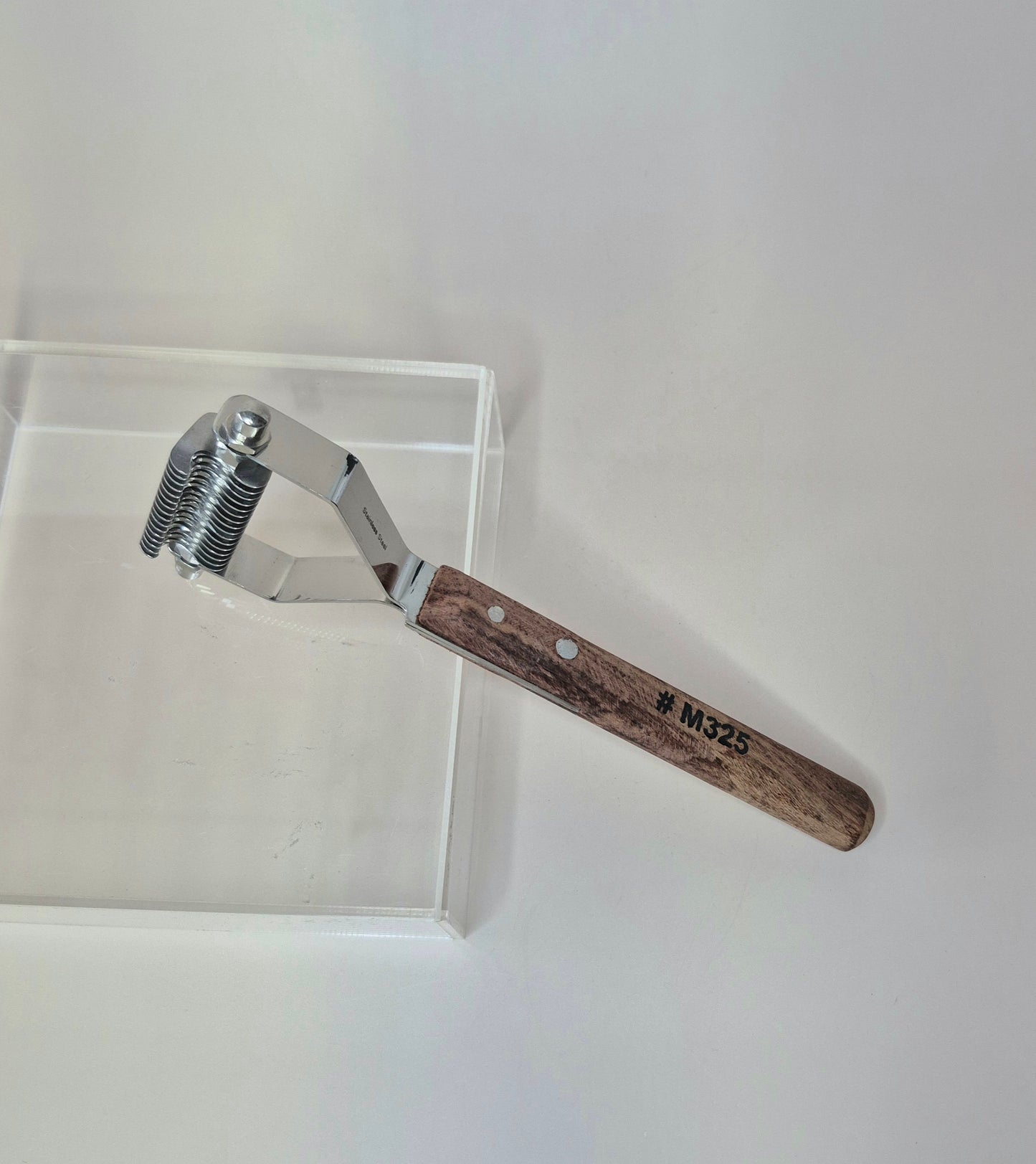 Dematting Comb wooden handle (8 variations)