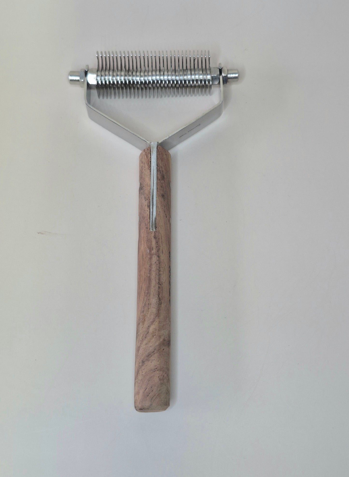 Dematting Comb wooden handle (8 variations)