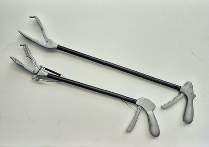 Reptile grabbing tool, cobra style (2 sizes available)