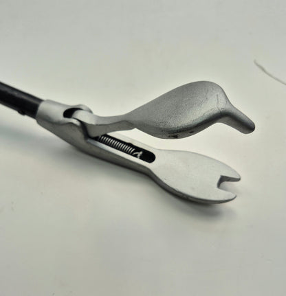 Reptile grabbing tool, cobra style (2 sizes available)