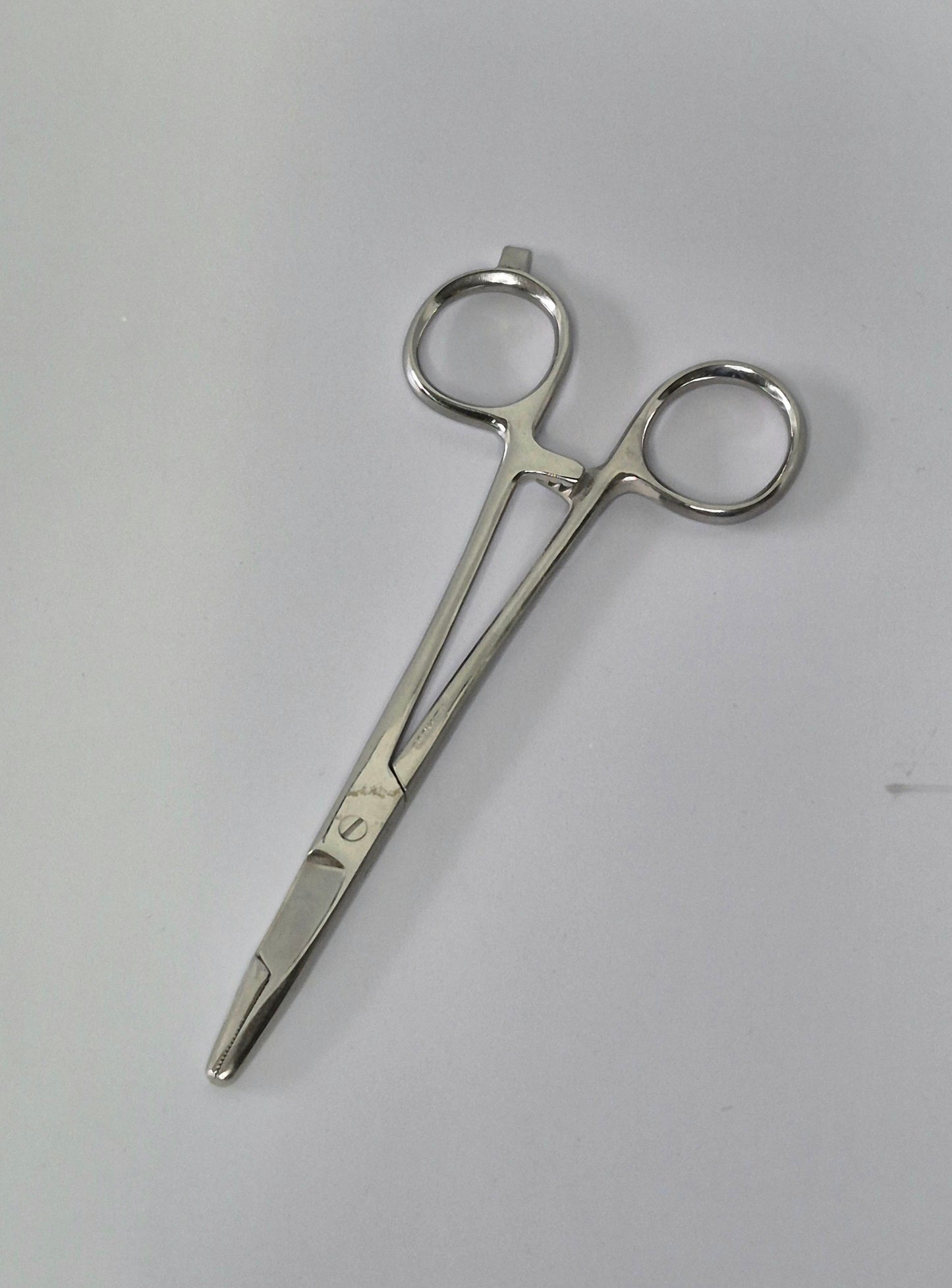 Multi-purpose Fishing Clamp 5.5" with cutter