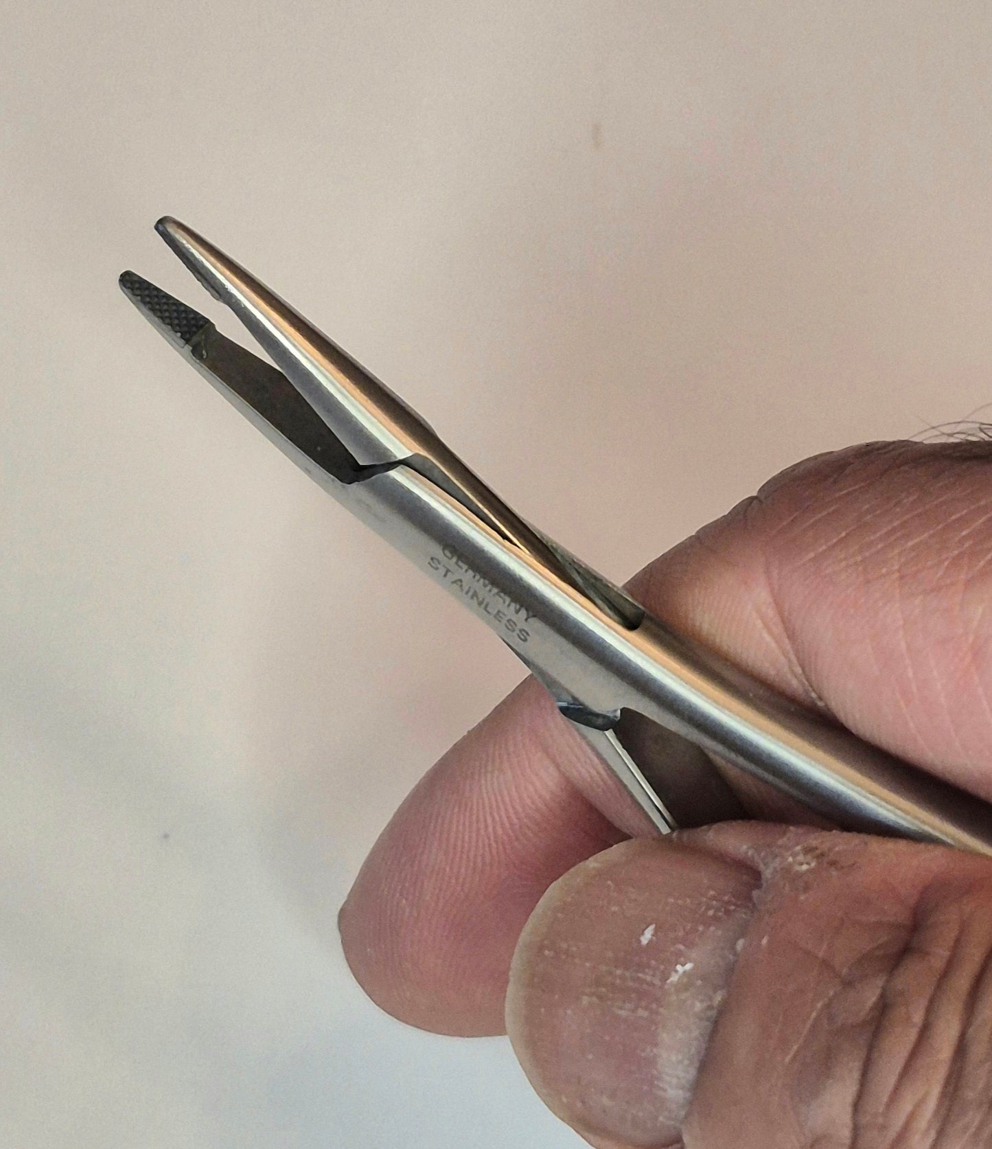 Matheiu Needle Holder 6" (TC - Half Tip)