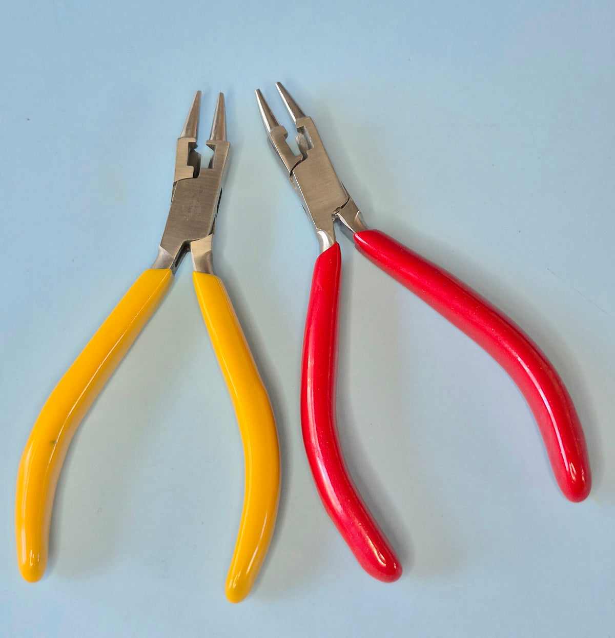 Rosary plier (round nose with cutter) 5.5"