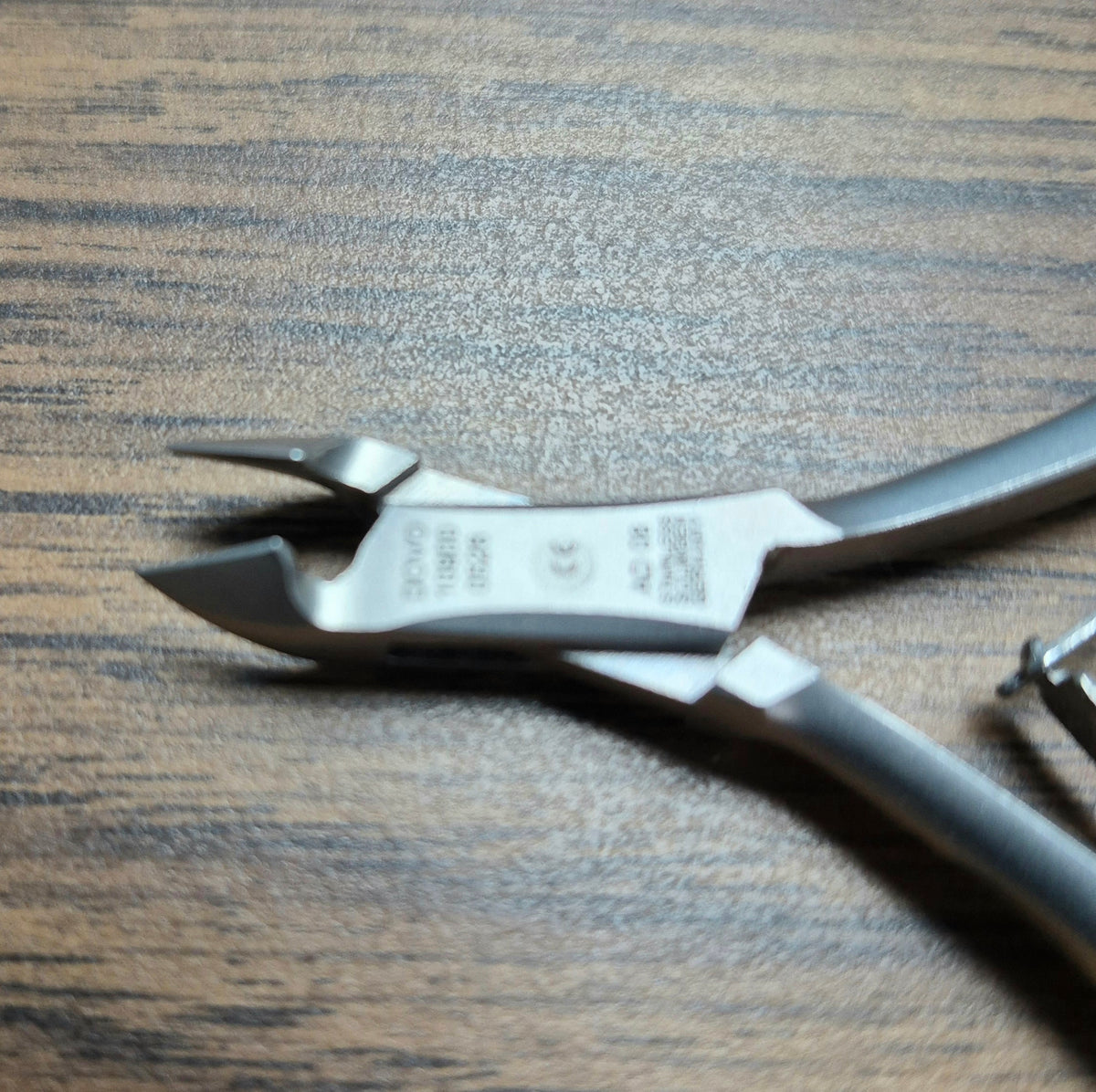 Professional Cuticle Nipper (Dovo)
