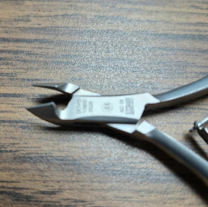 Professional Cuticle Nipper (Dovo)