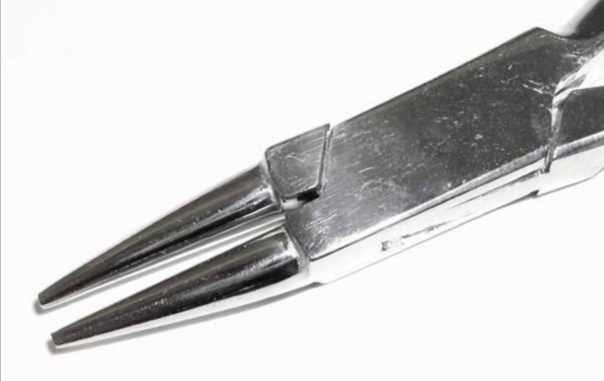 Round Nose Plier PL107